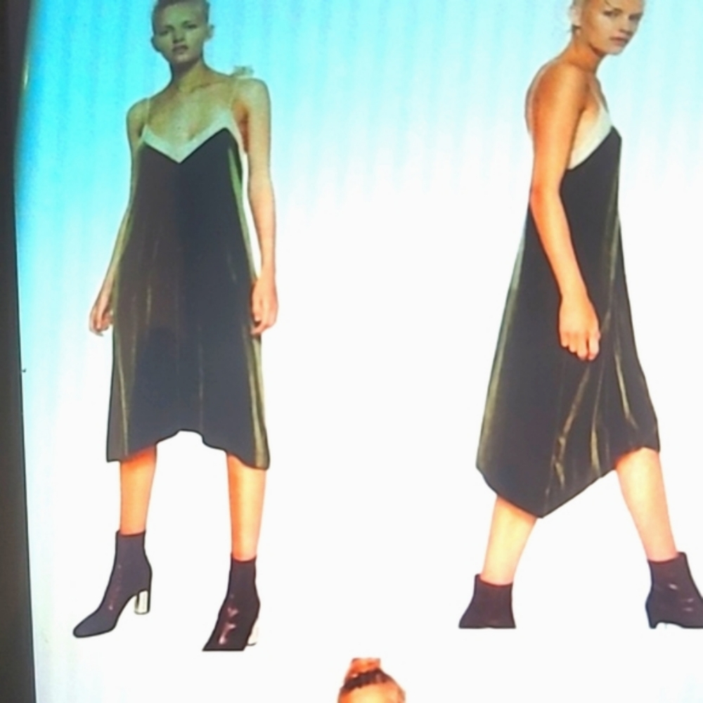 ZARA V-neck Spaghetti Strap Moss Green velvet Asymmetrical hem line Dress SZ M